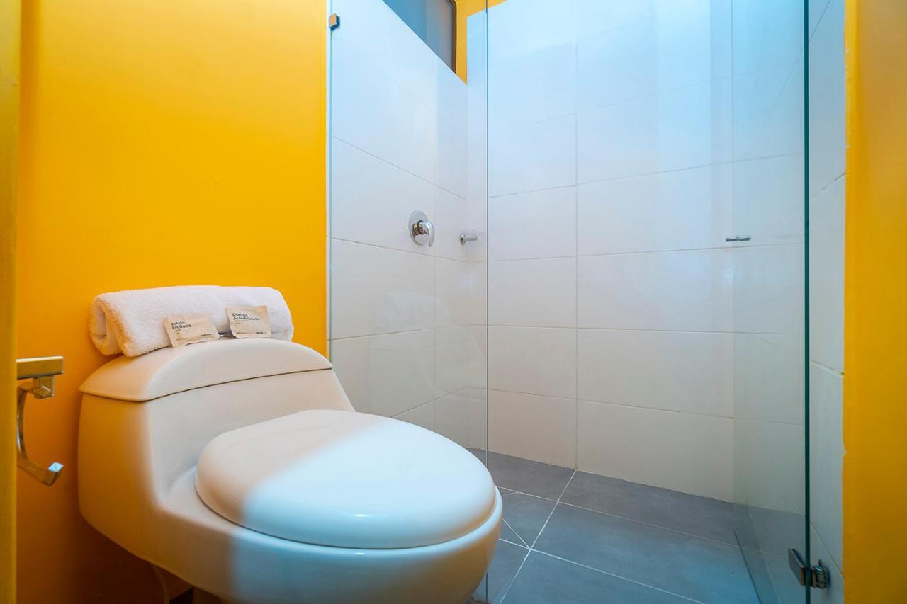 Ayenda Living Box Hotel Cali Exterior foto
