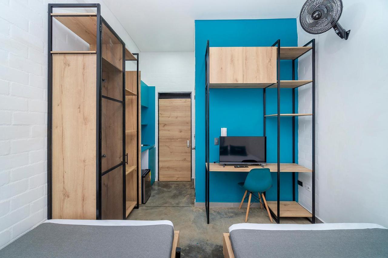 Ayenda Living Box Hotel Cali Exterior foto